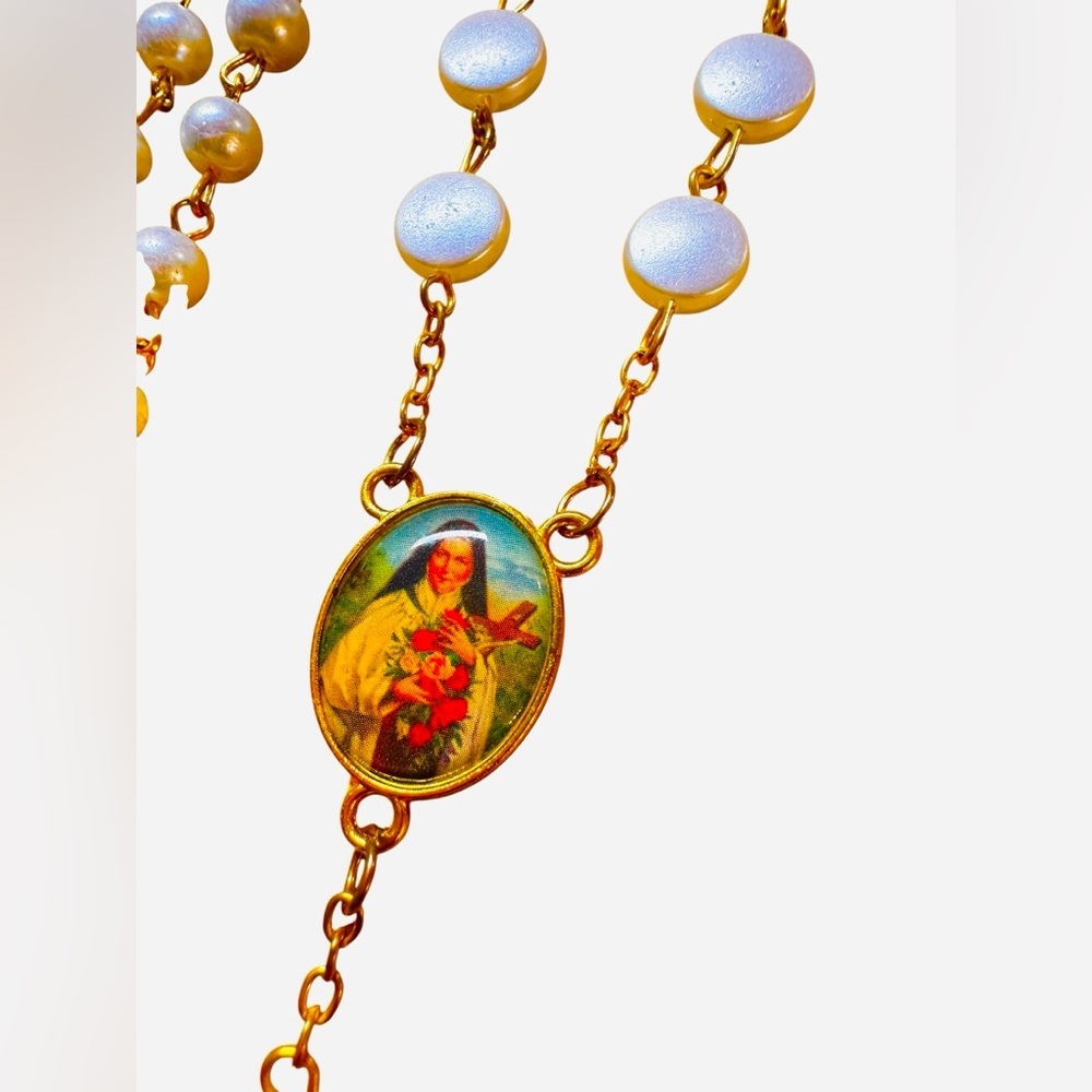 Vtg Rosary Cross Necklace & Bracelet NRI Faux Pearl Gold Tone Italy Religious. - Picture 7 of 11